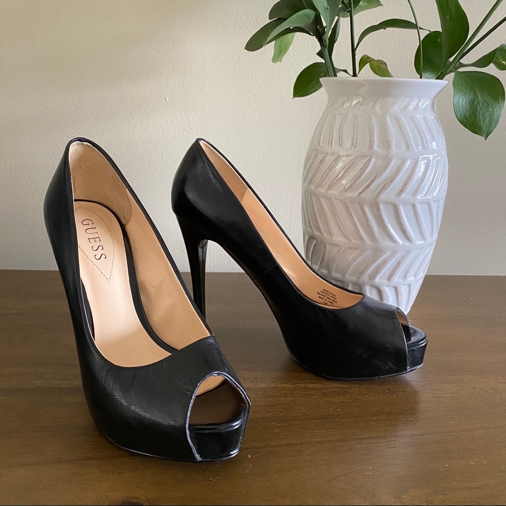 Guess leather peep toe pumps